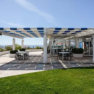 https://the-albufeira-concierge-moinho-sea-views-pool.hotelaalgarve.com
